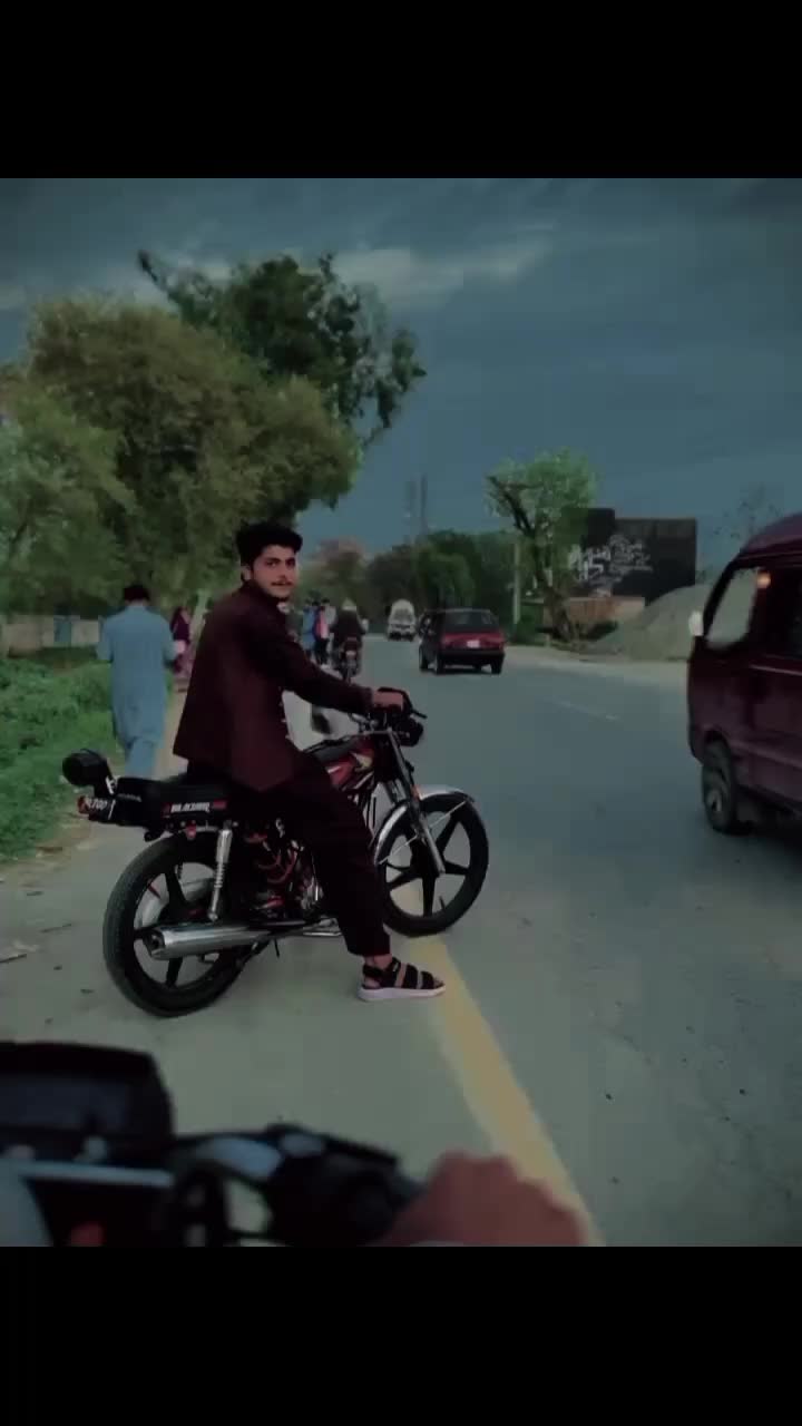 @DaDa👑🤬