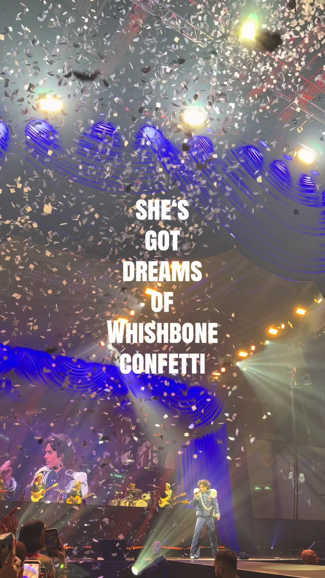 @Sarah🎶🪩&trade;️