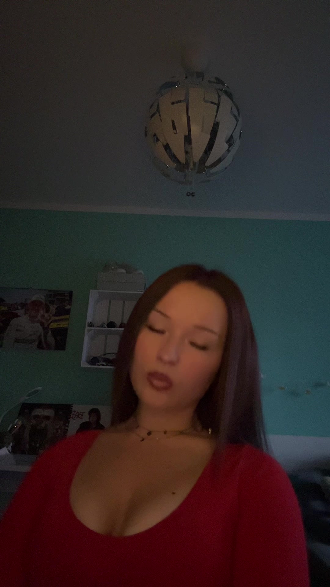 @vickyﾒ𝟶🏎️