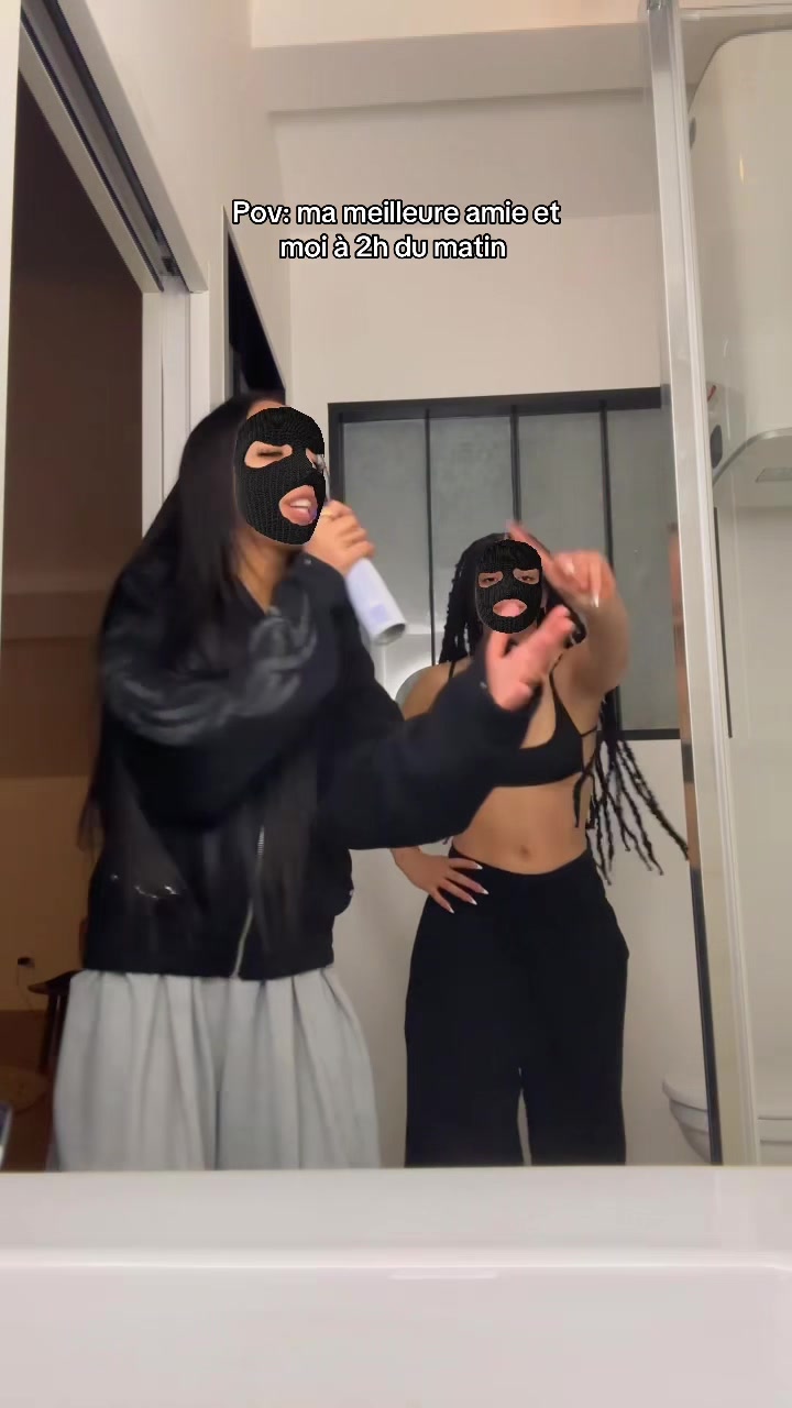 @_SIA_