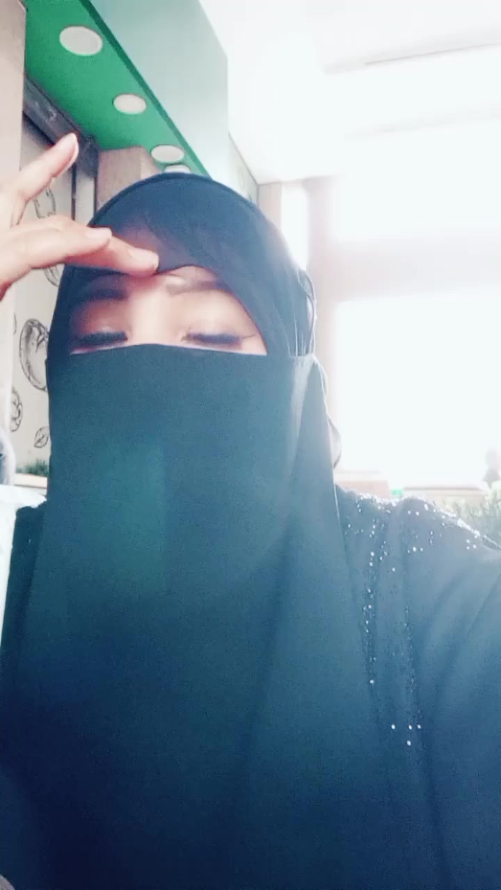 @Hijab girl 👸🥰
