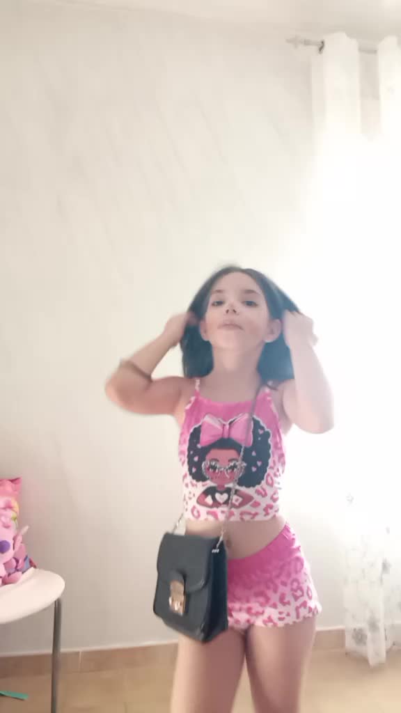 @🦋