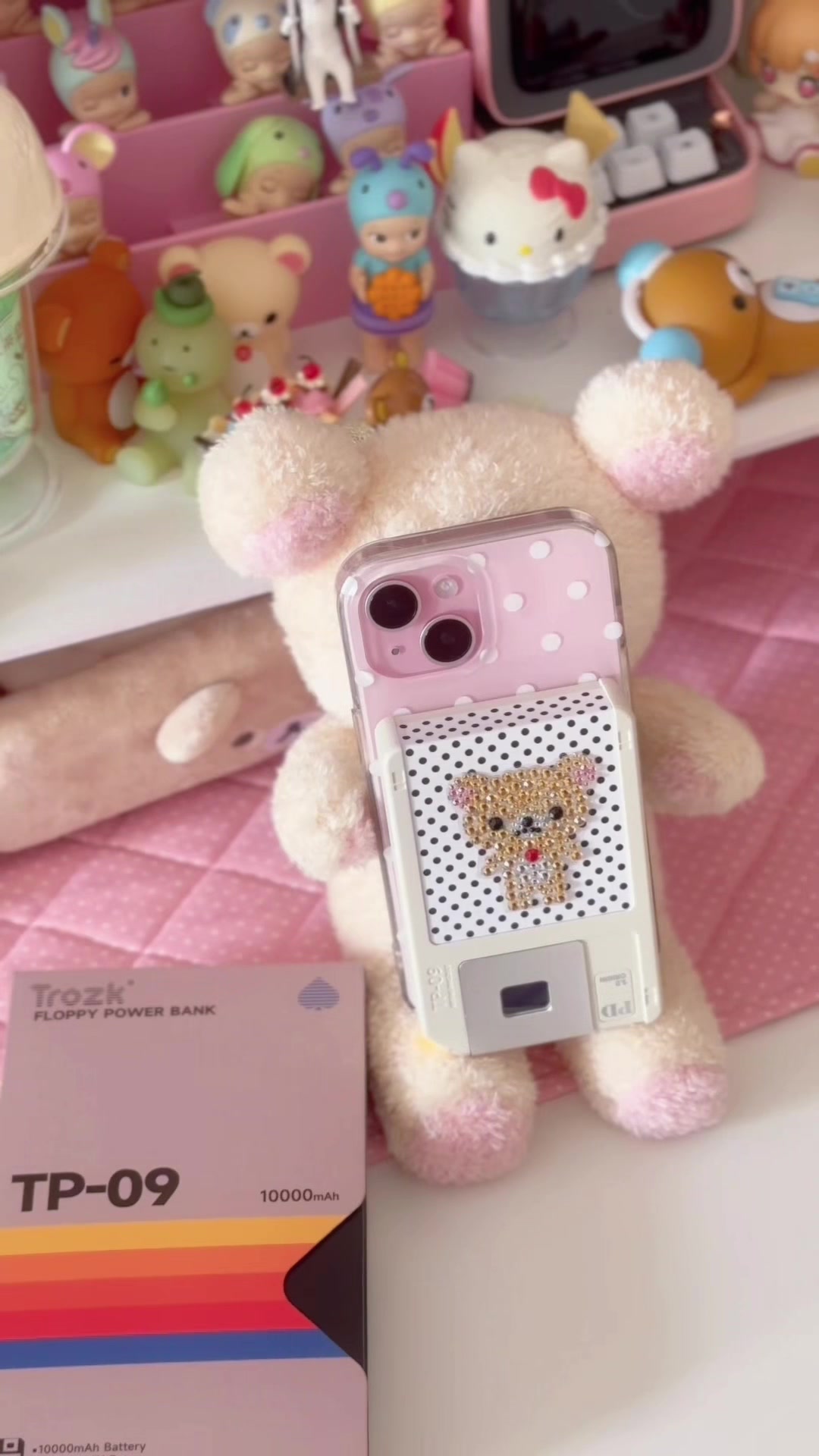 @Fab ⍝ʕ´•ᴥ•`ʔ⍝ !!