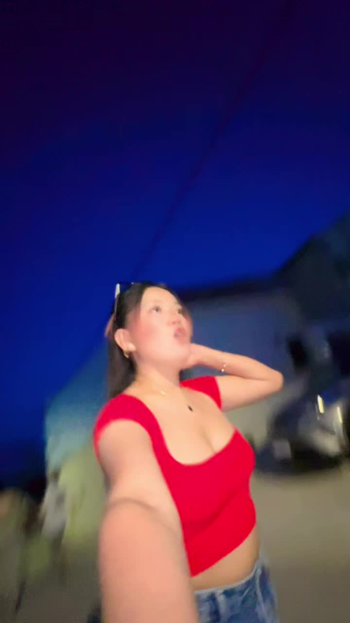 @Susmee Ťmz
