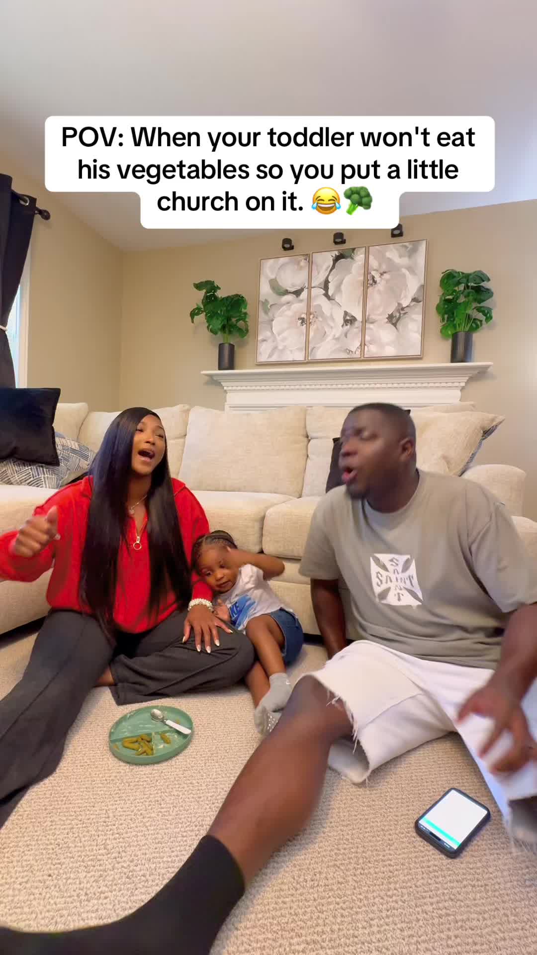 @itstheneelys
