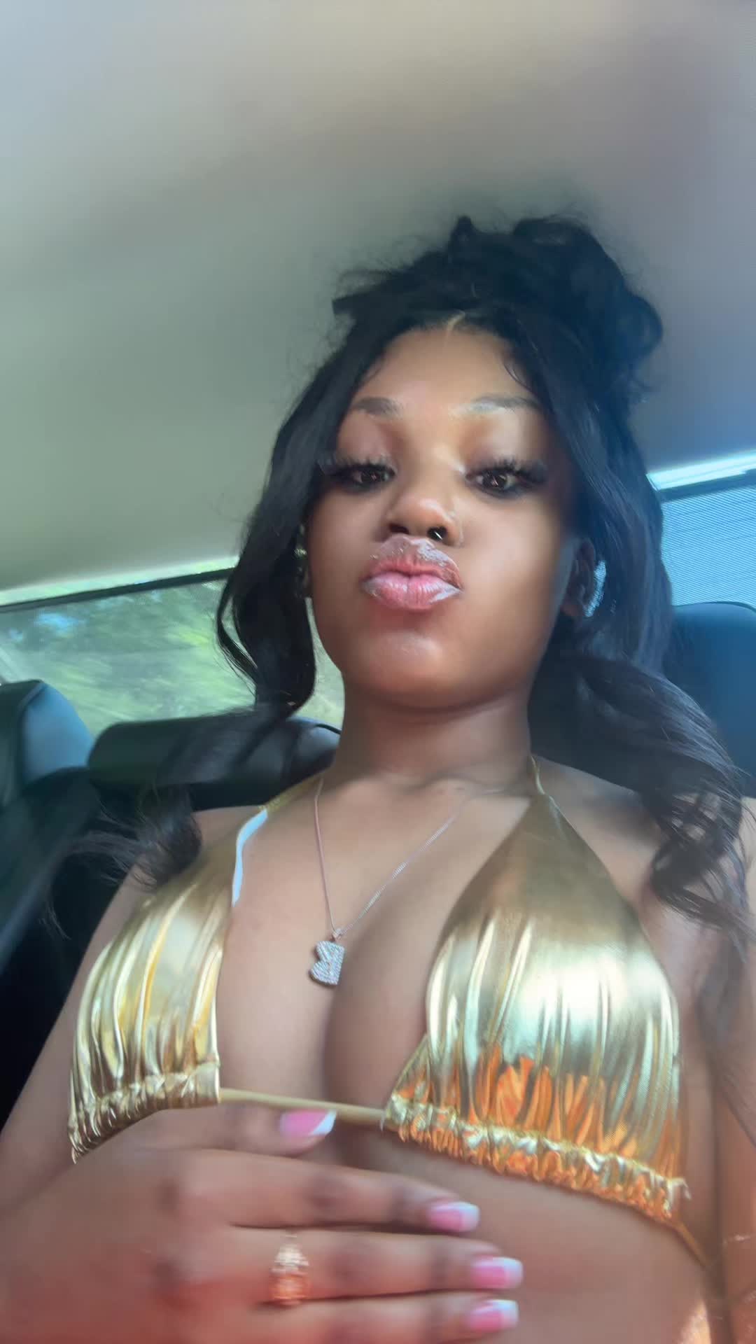 @bigkeiona