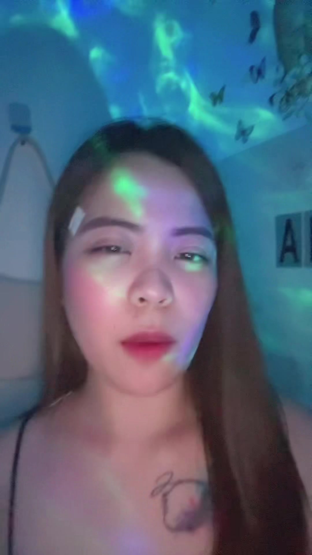 @D O N N A