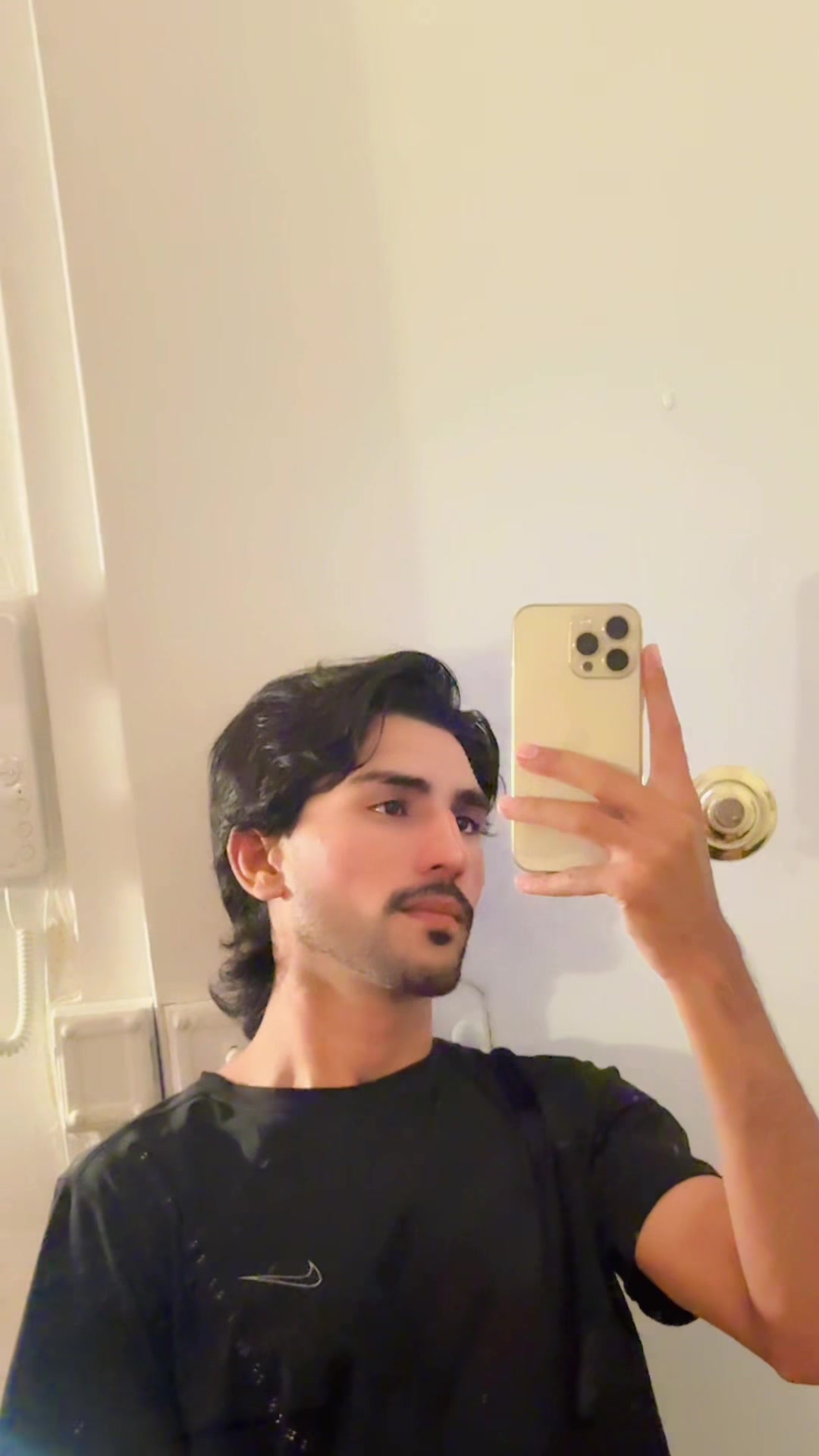 @🥝.MUNIR..🥝….🇮🇹