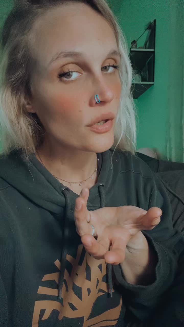@Angry cupcake🧁💫