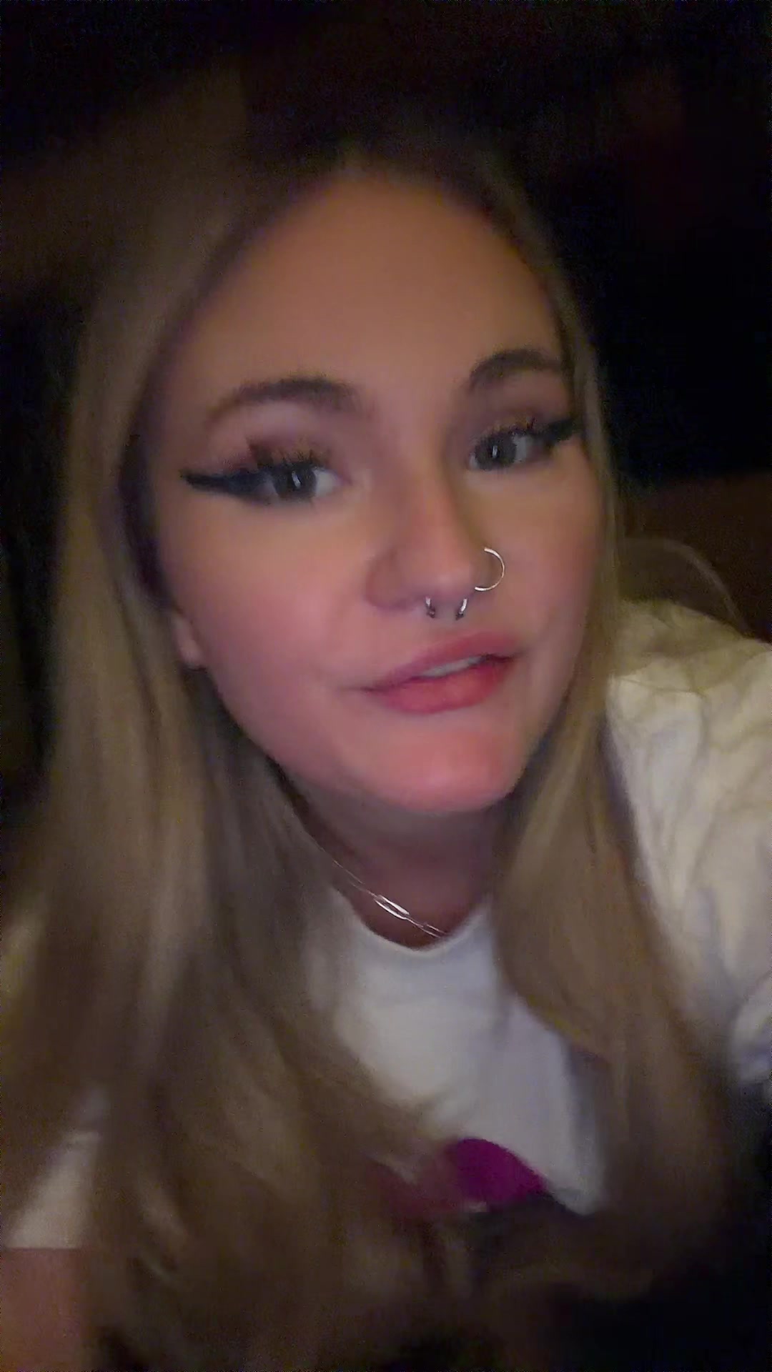 @Lizzy Cherry 🍒