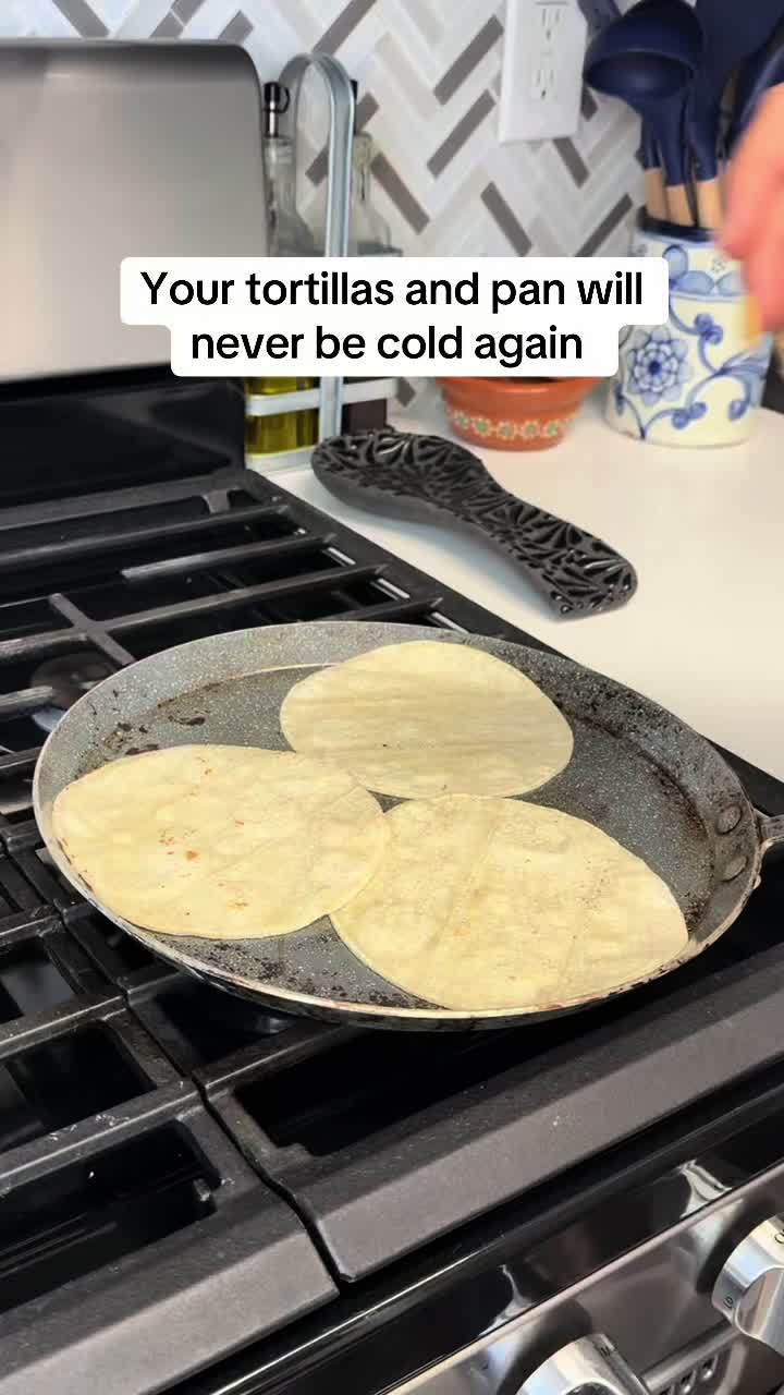 @TheMexHub