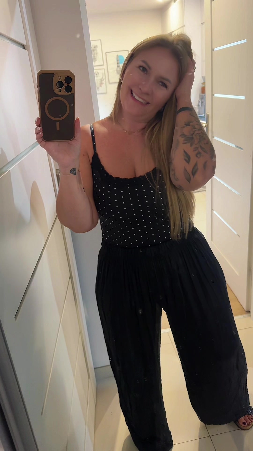 @caroline._.jamess