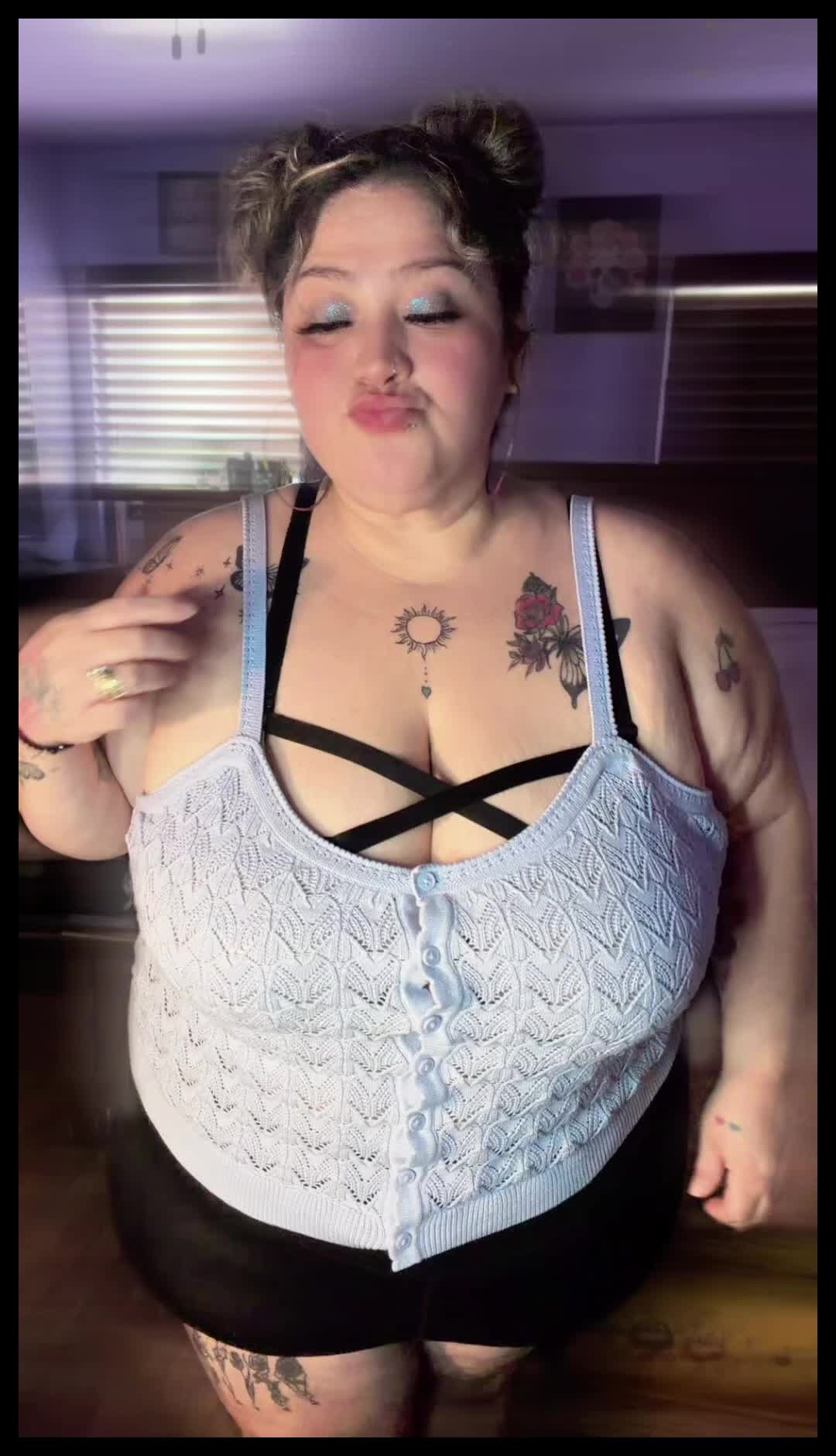 @👑✨♥️Queen_Sarai♥️✨👑