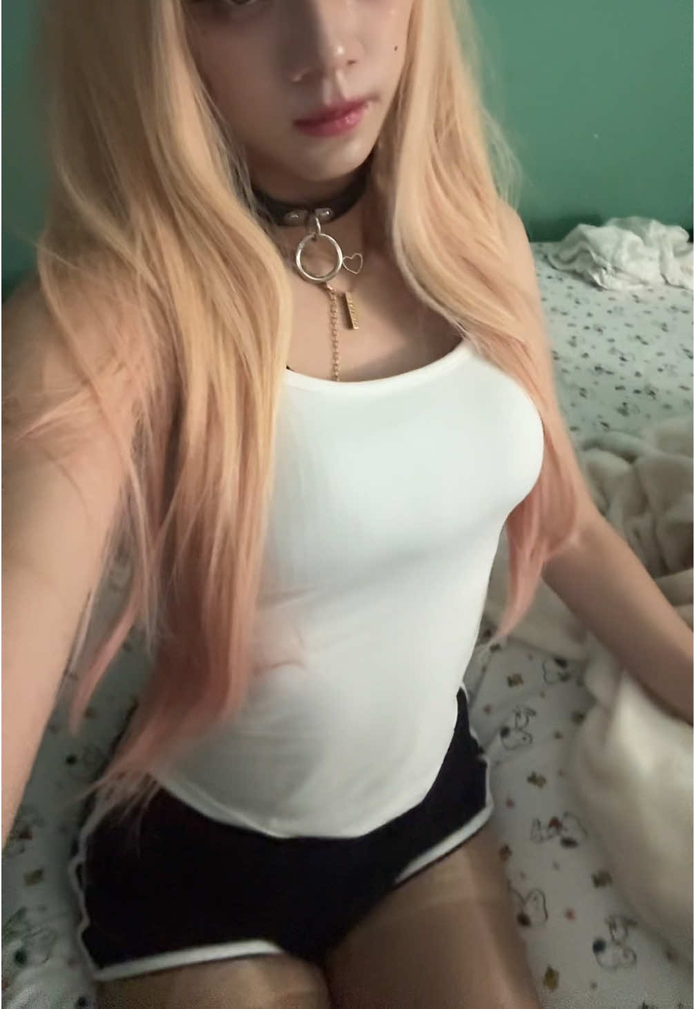 @1onely4eva