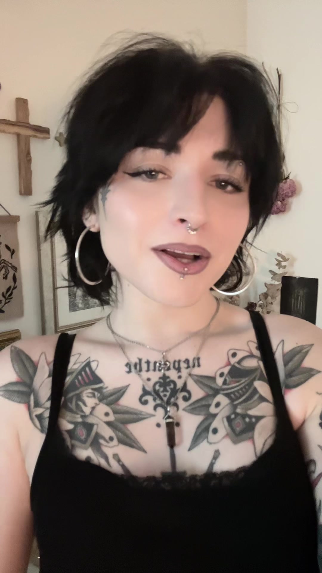 @itssophianoire