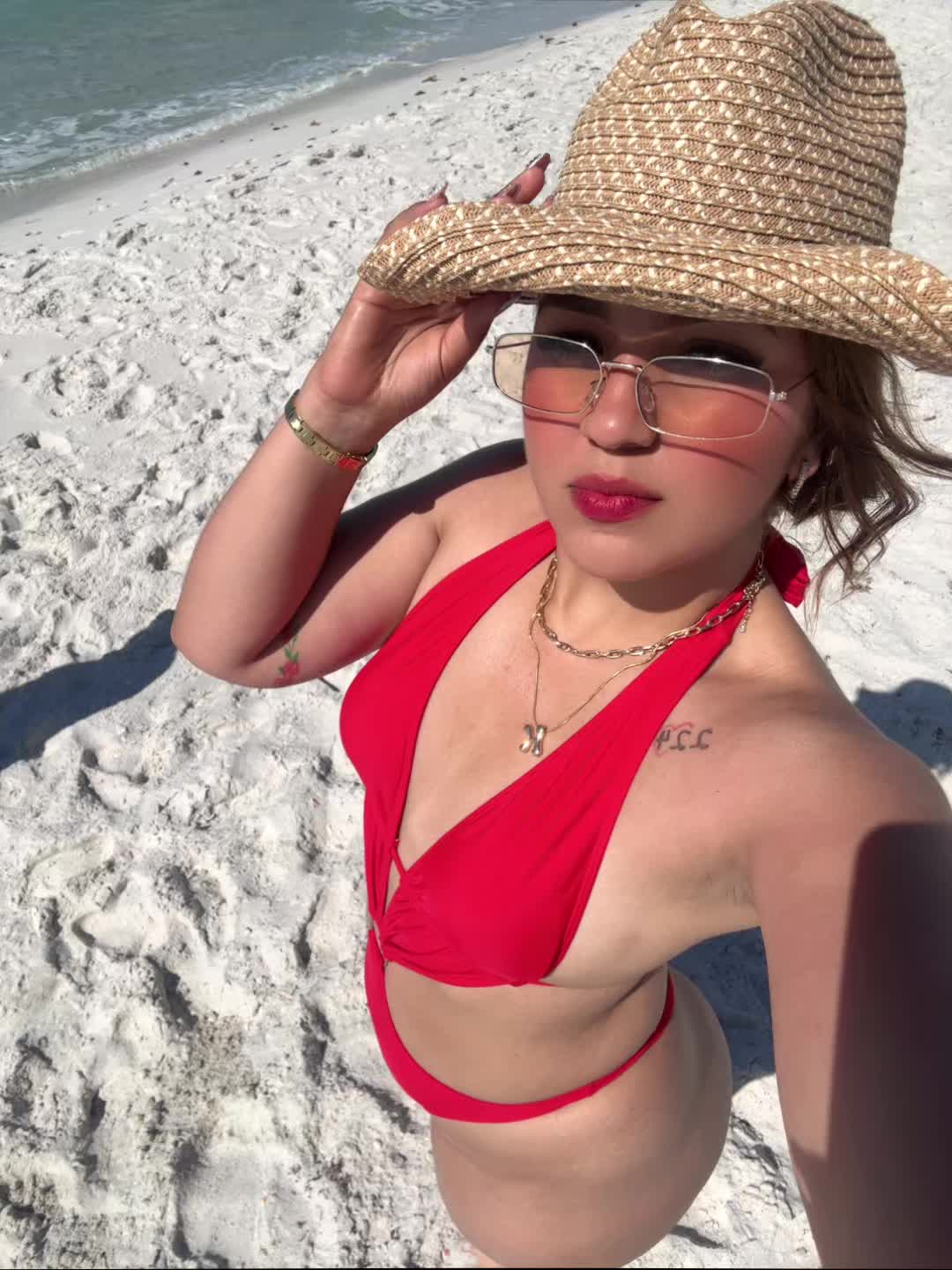 @Karla Alejandra💕🌊