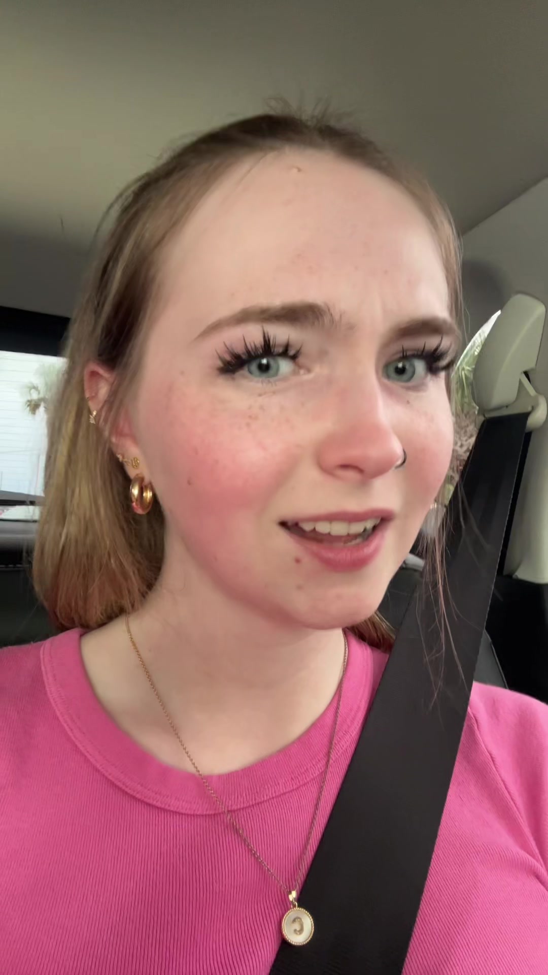 @carly🦨