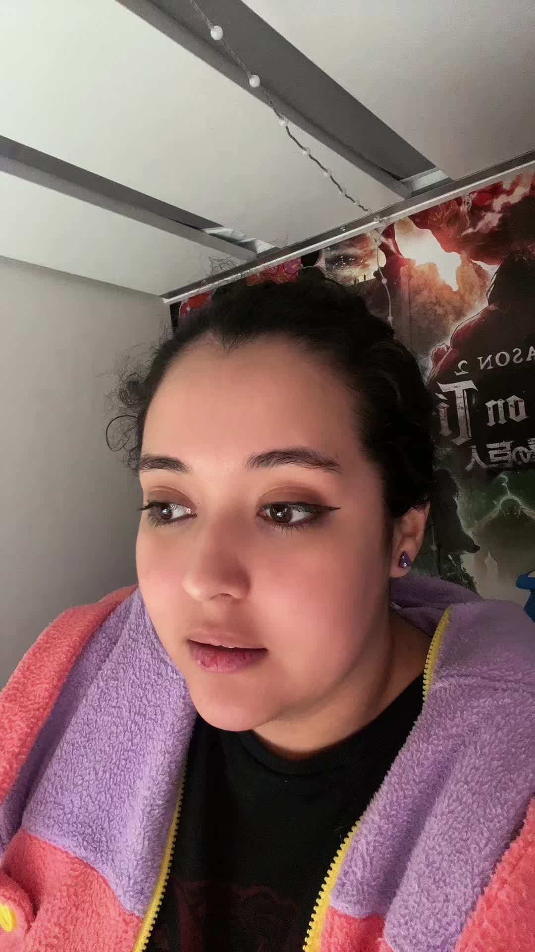 @xox_nerdynikki_xox