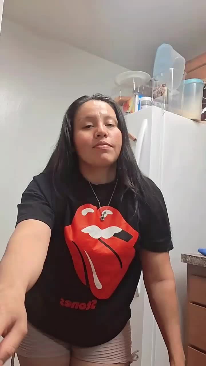 @Roxana