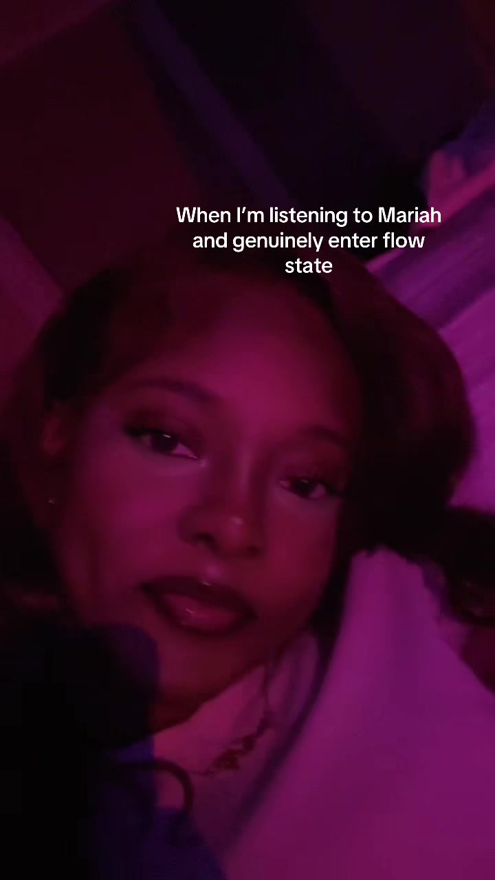 @<3