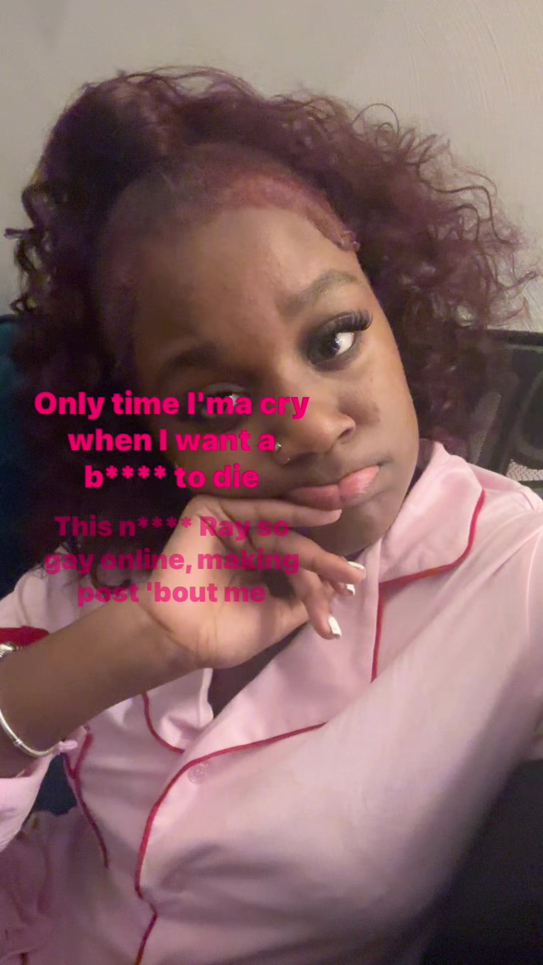@😅