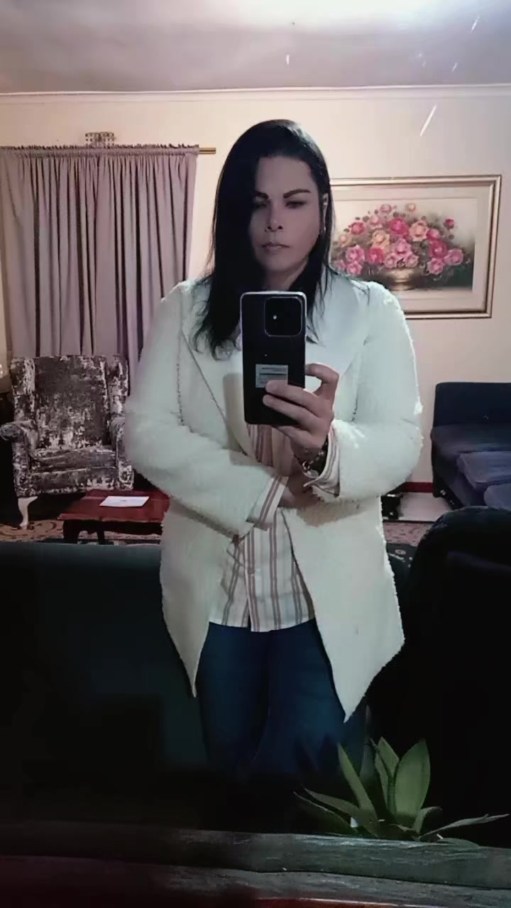 @Cindy_Phoenix 🔥♎