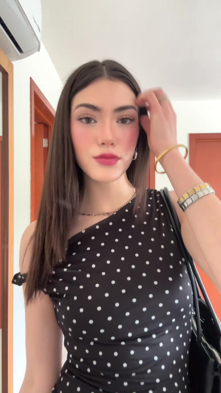 @Sophia