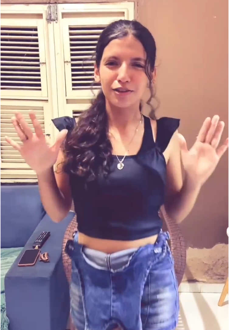 @bella
