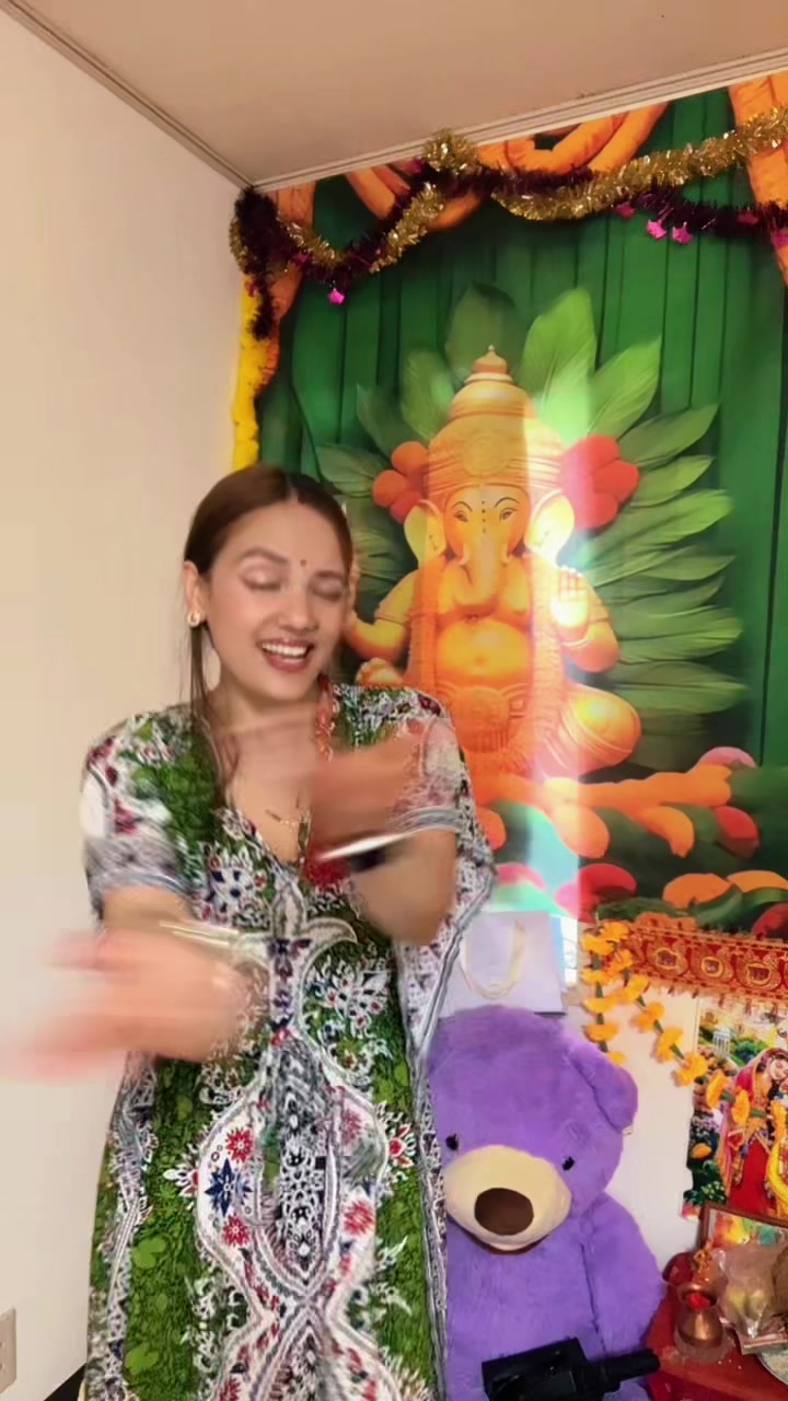 @🕉SaRu🕉️❣️