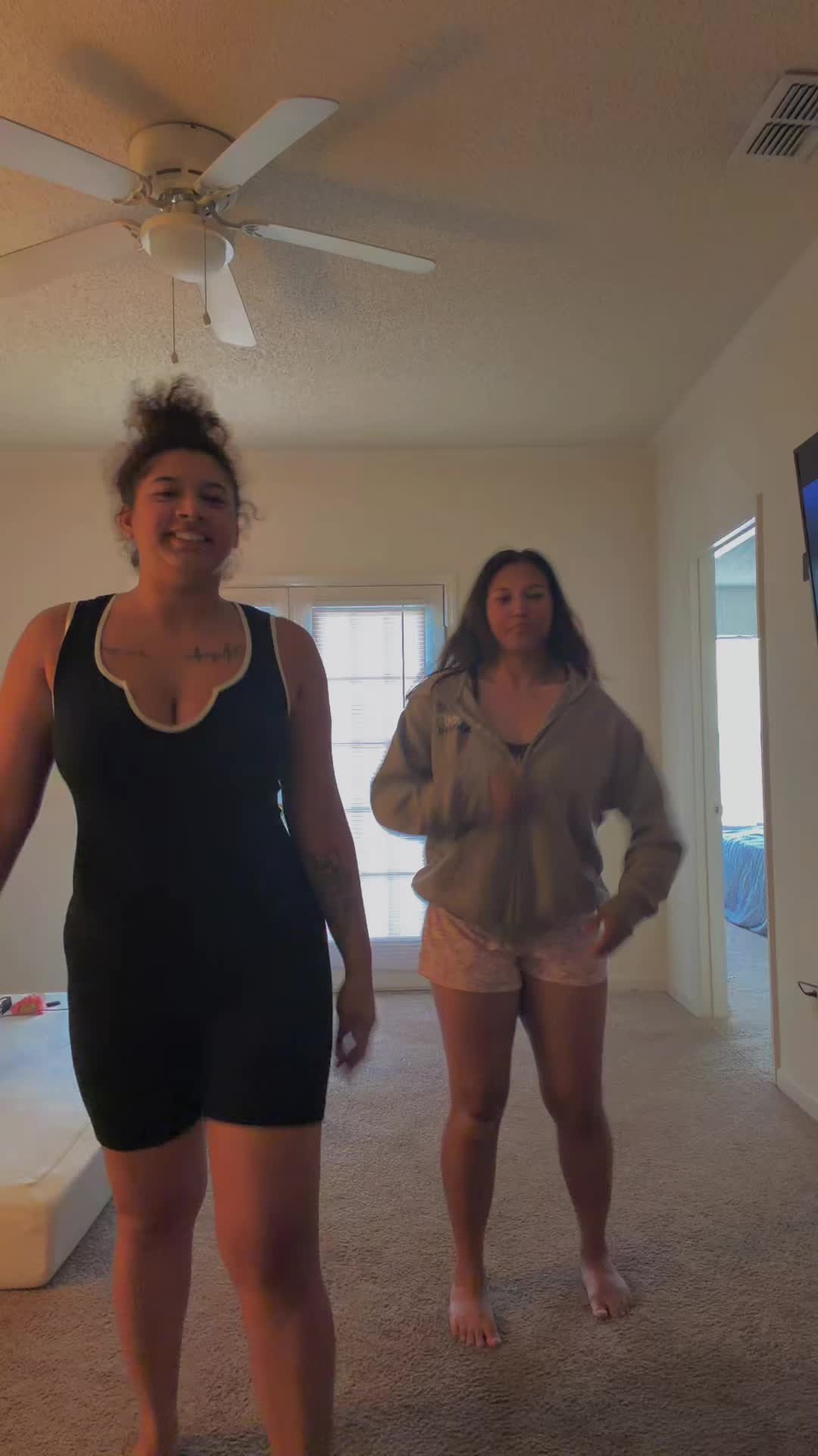 @yanni_jay