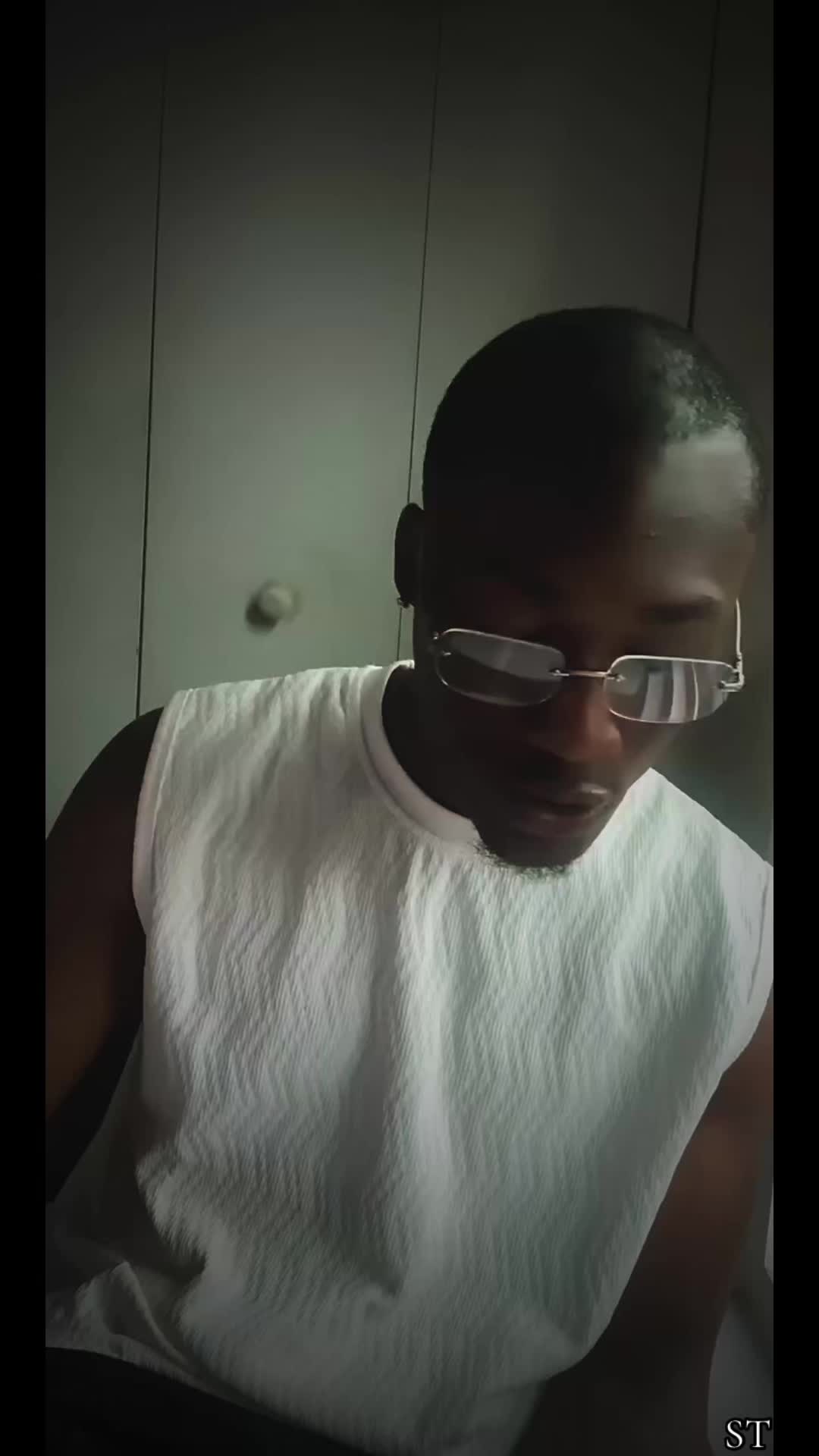 @sirtrey_