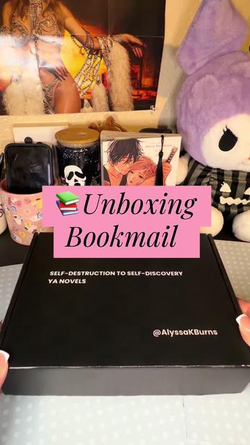 @LadySmutt📚🐿️