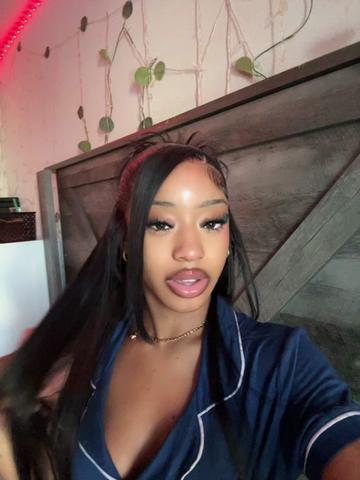 @Adaezeeeee
