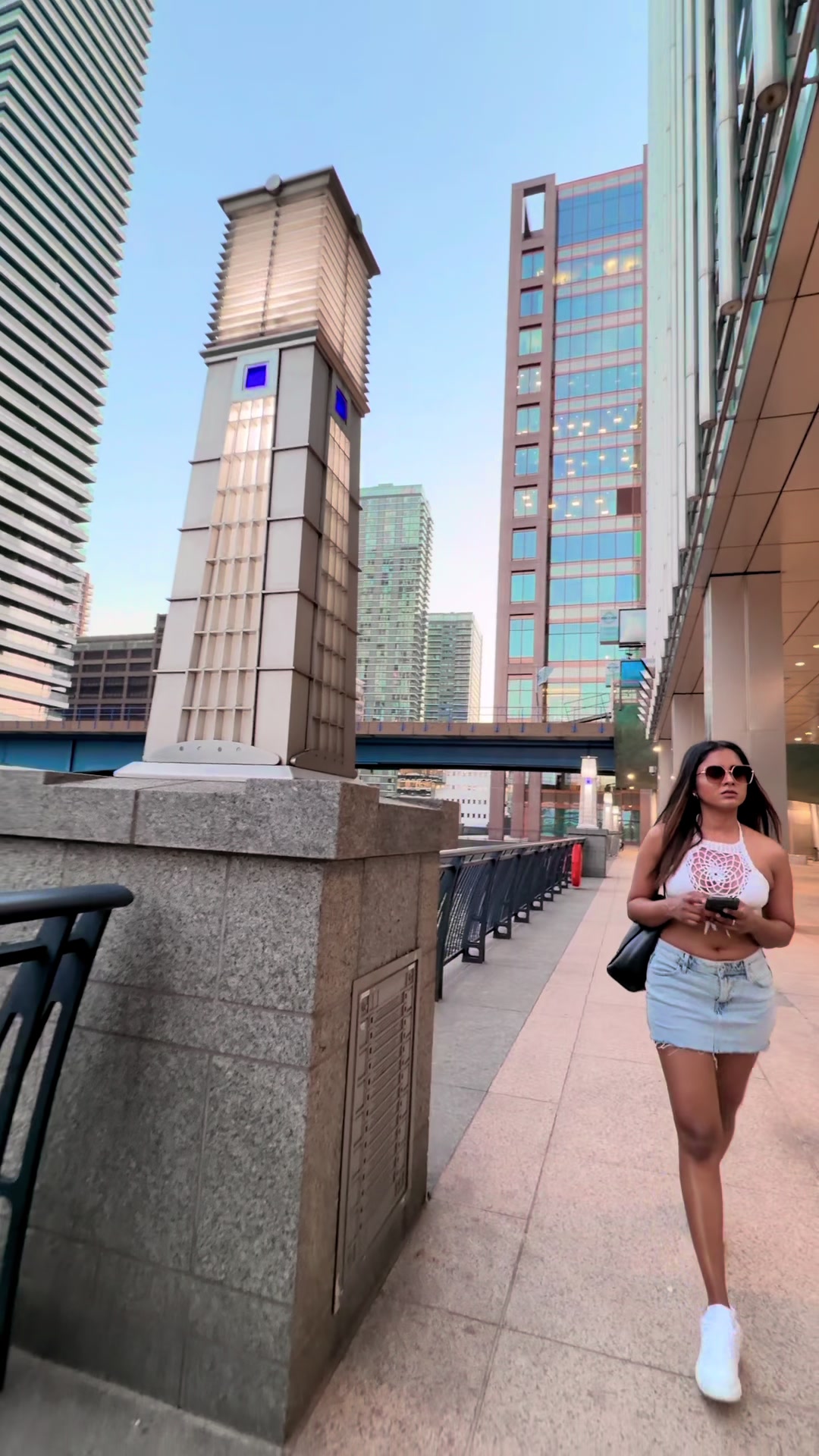 @Shani Vidnika 🇱🇰🇬🇧
