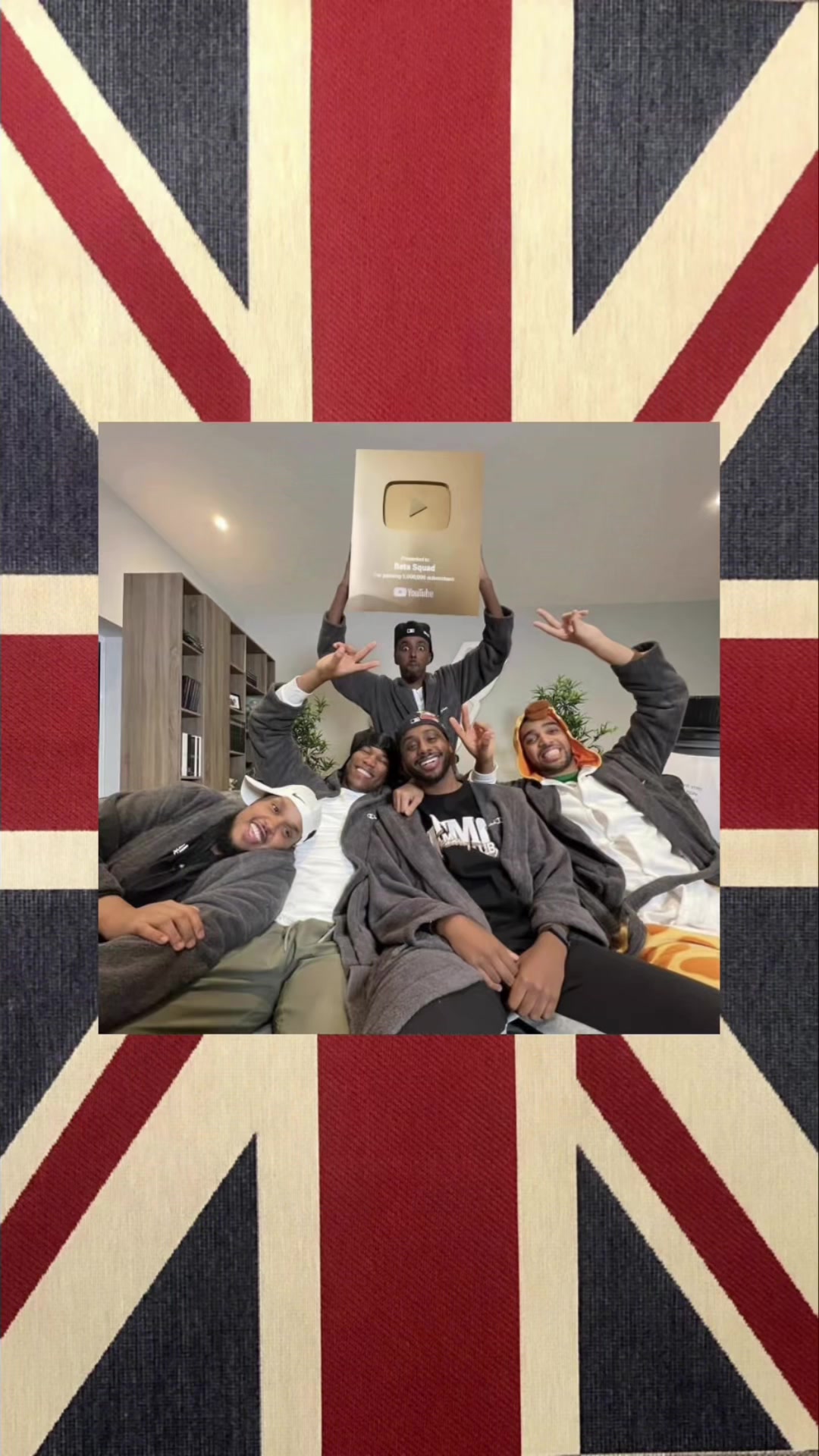 @⋆✴︎˚｡⋆
