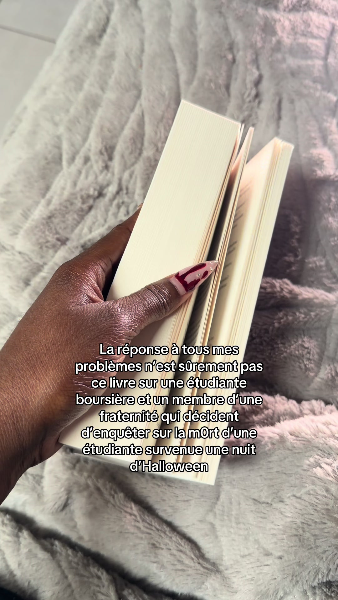 @Loryn Night 📚🖤
