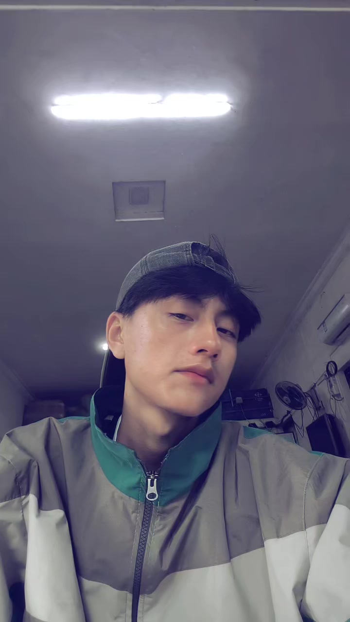 @X I K E