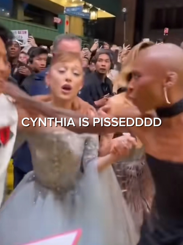@Cydussy