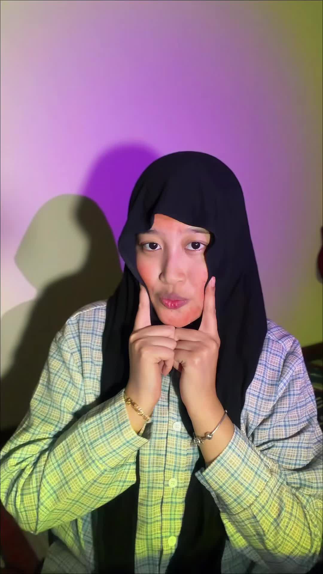 @khayyiee