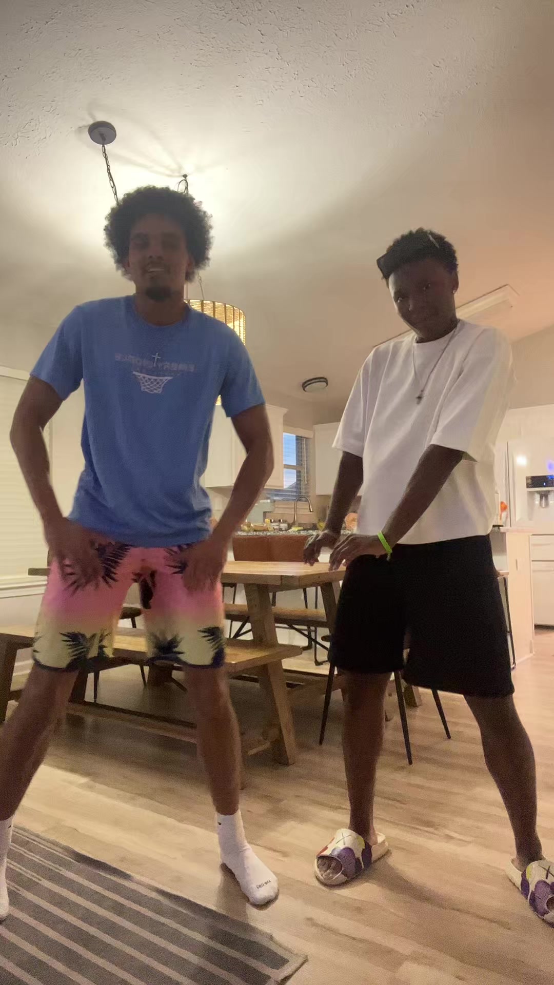 @useruno