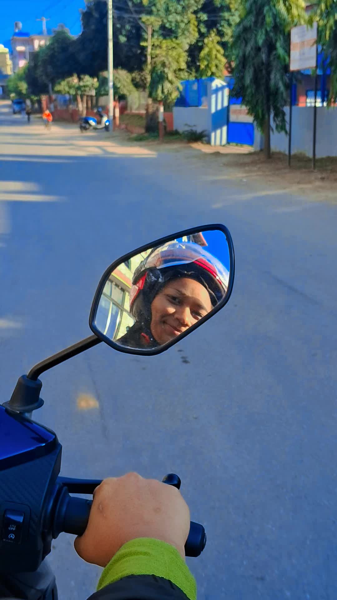 @मुना श्रेष्ठ