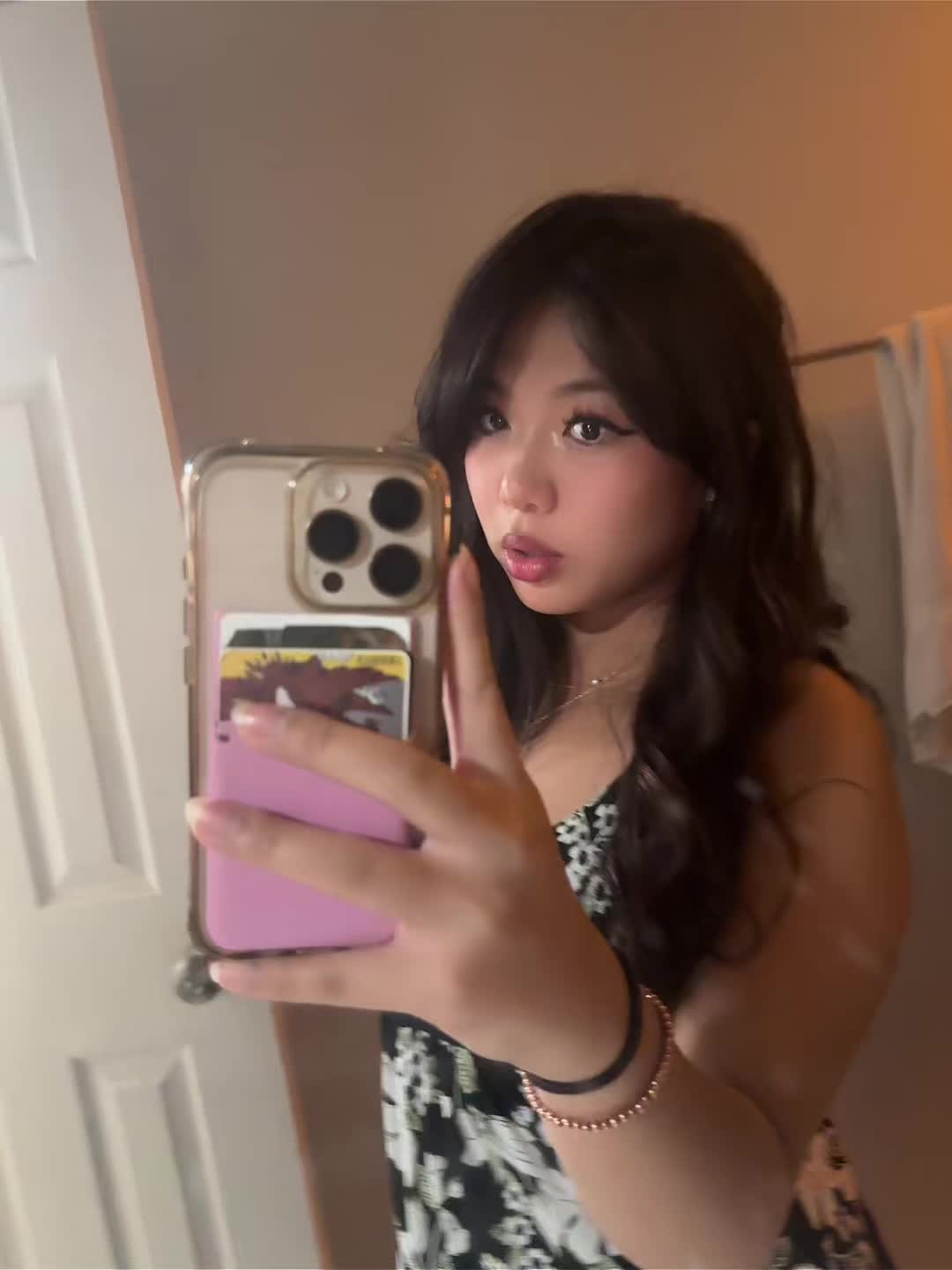@️#dogeatinguser