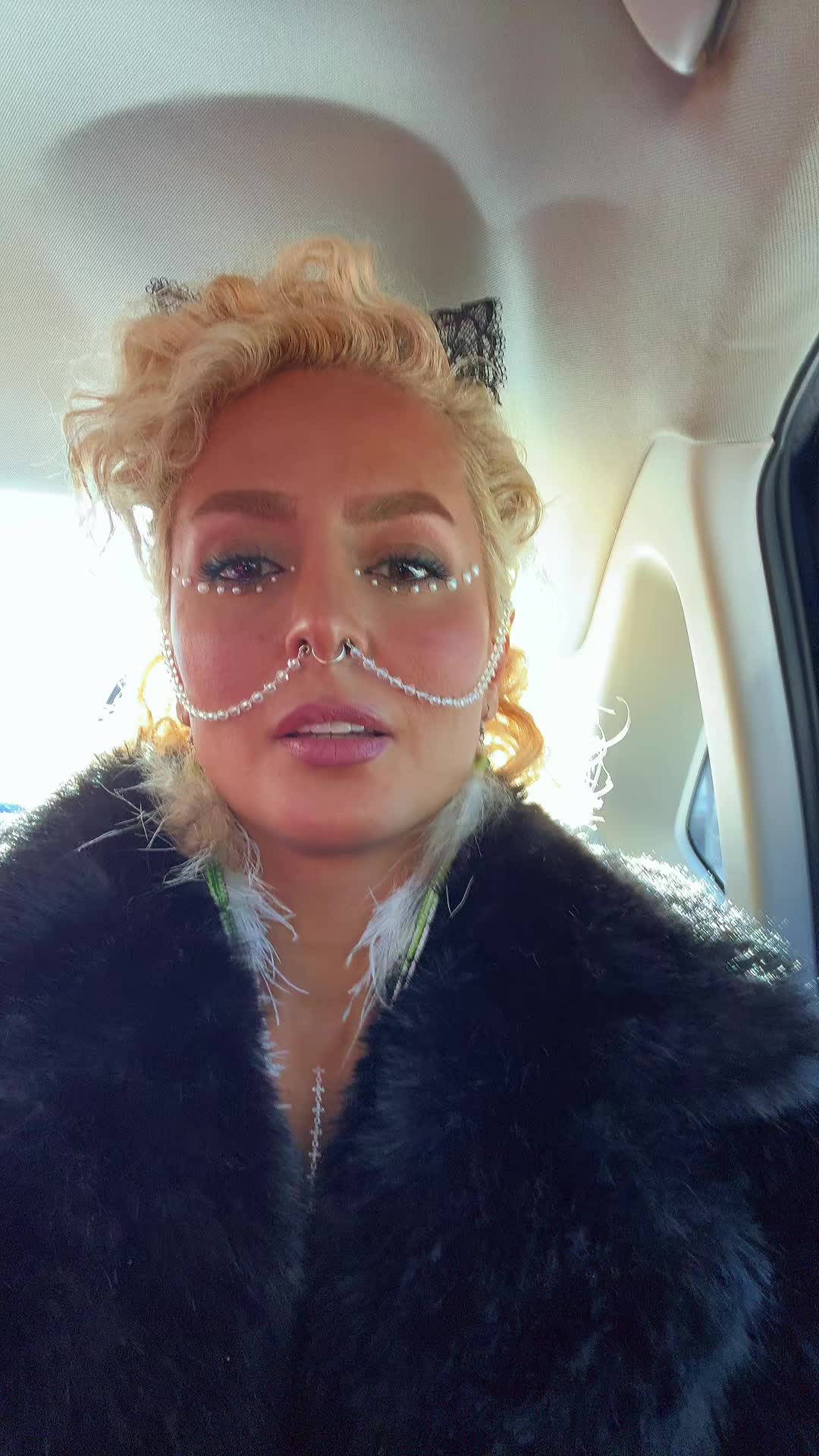 @El