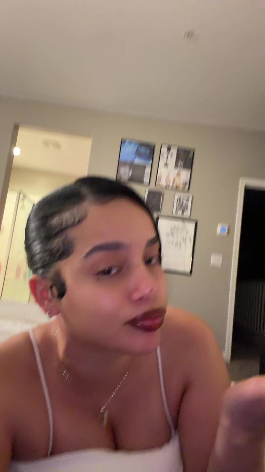 @Victoriavsqz