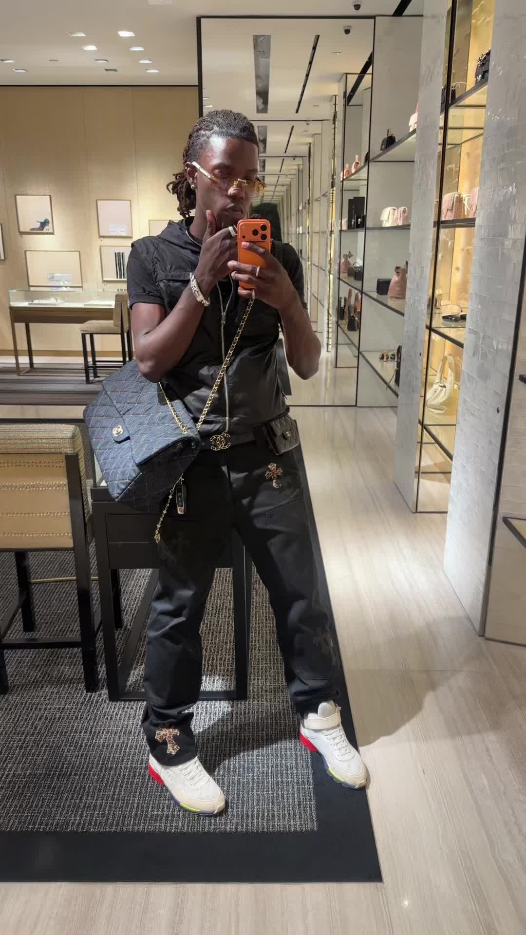 @lu