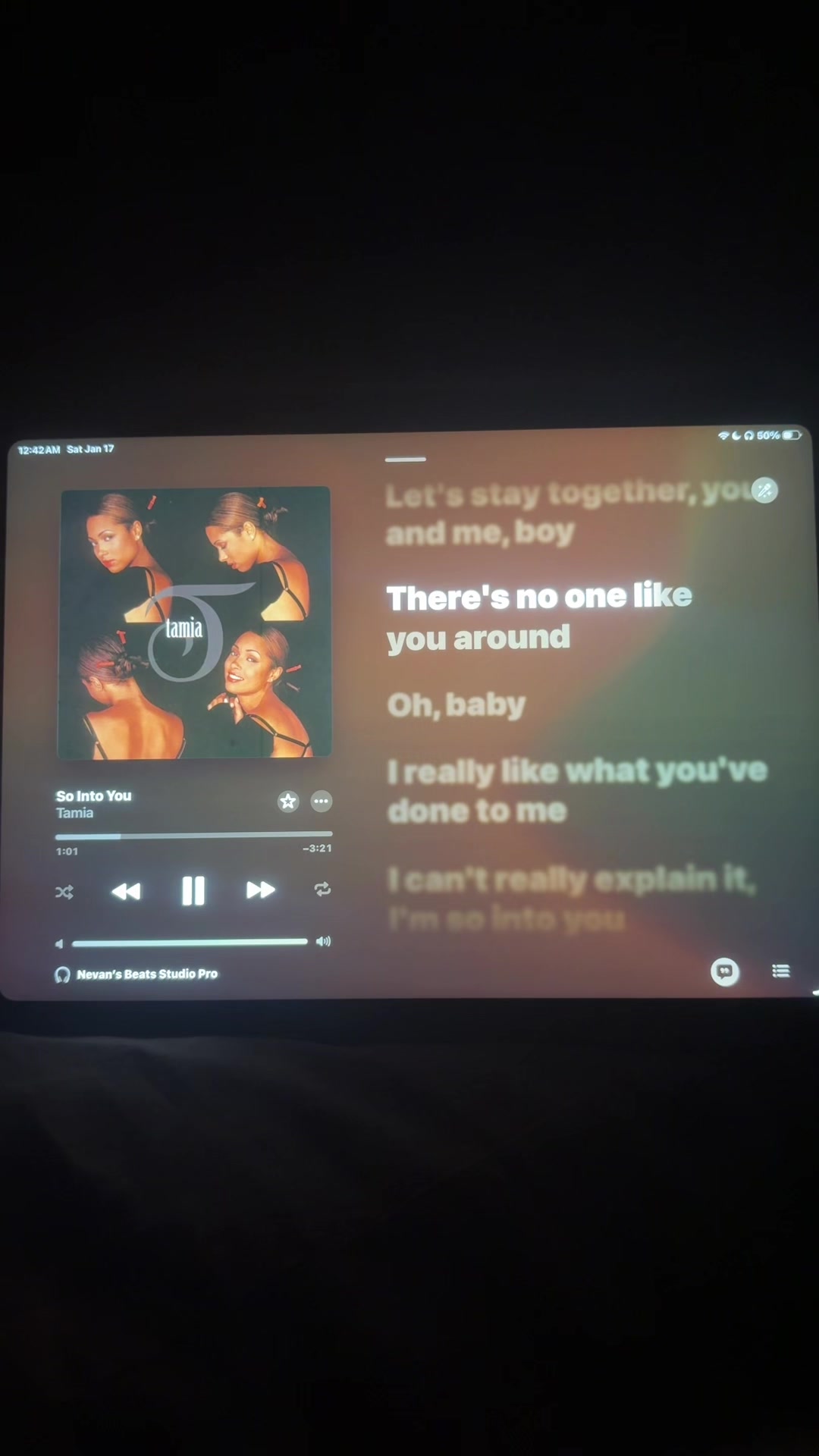 @lyricz