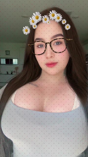 @MARi❤️🐝