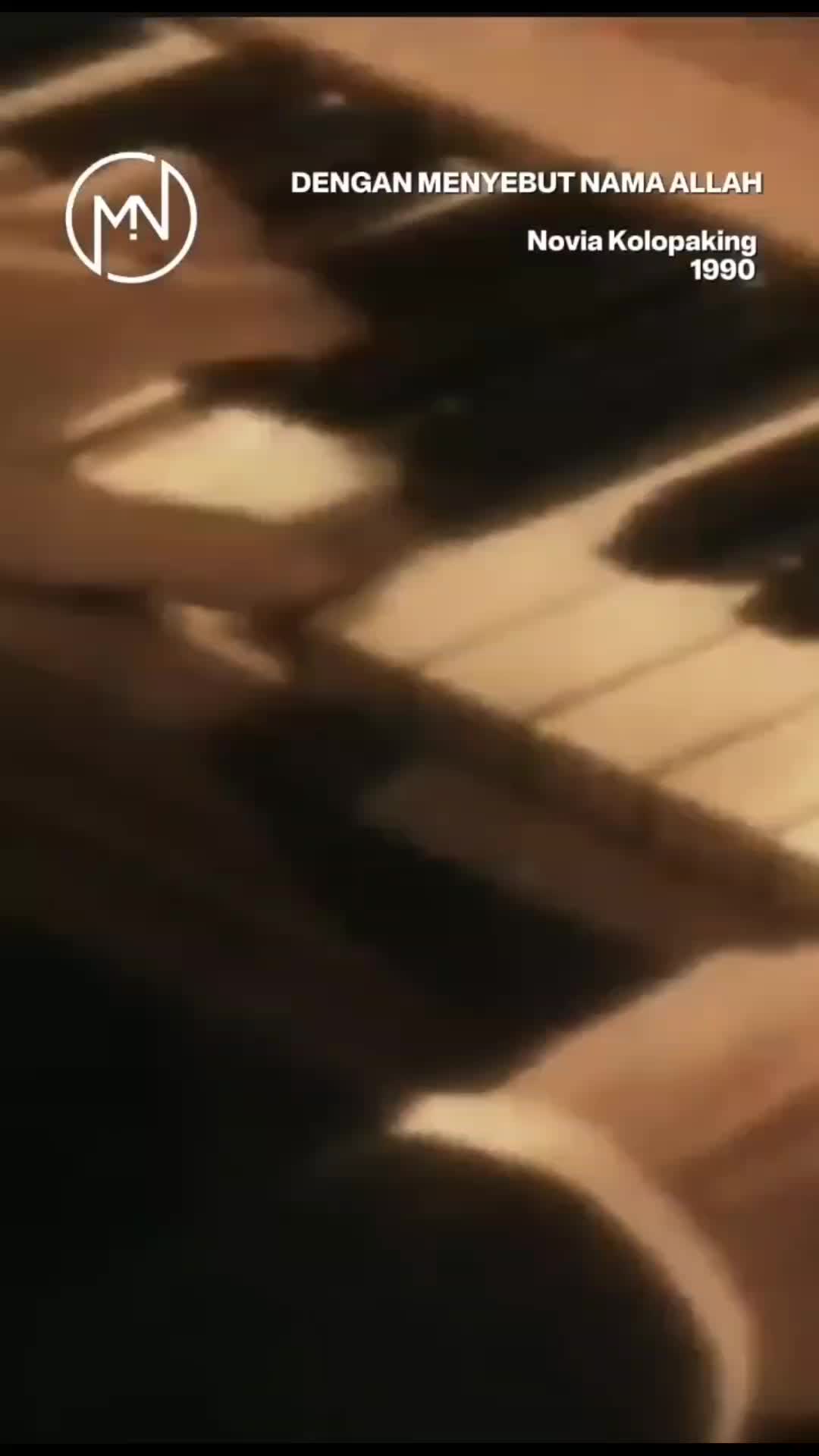 @๐๏ธ๐ง๐จ๐ฌ๐ญ๐๐ฅ๐ ๐ข๐เชโโด