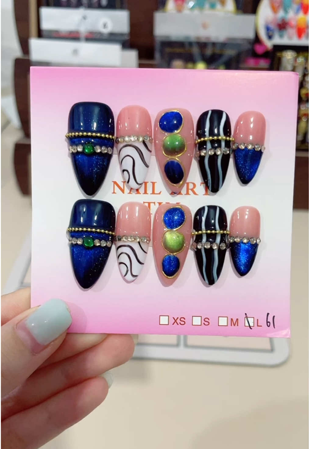 @Milly handmade nails