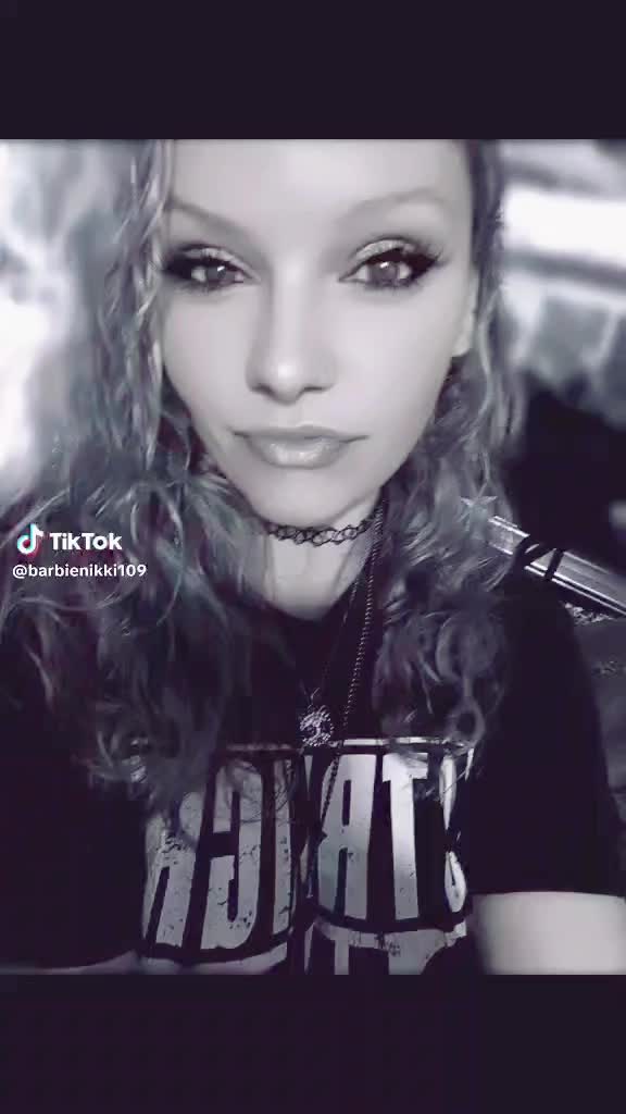 @barbienikki🖤🩷😈